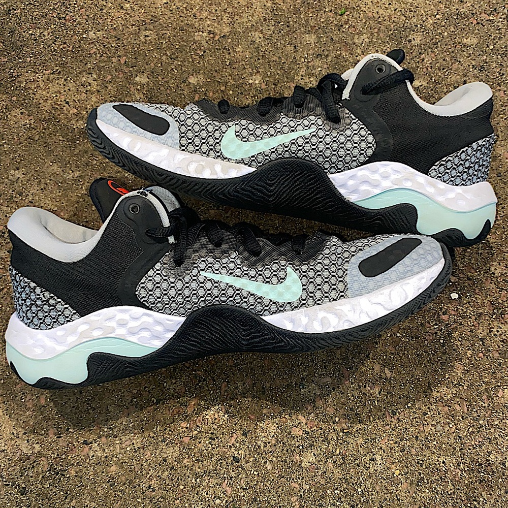 Nike Renew Elevate 2 Wolf Grey/Light Dew—Size 9.5
